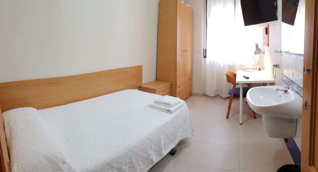 Residencial Oscense Hotell Huesca Eksteriør bilde